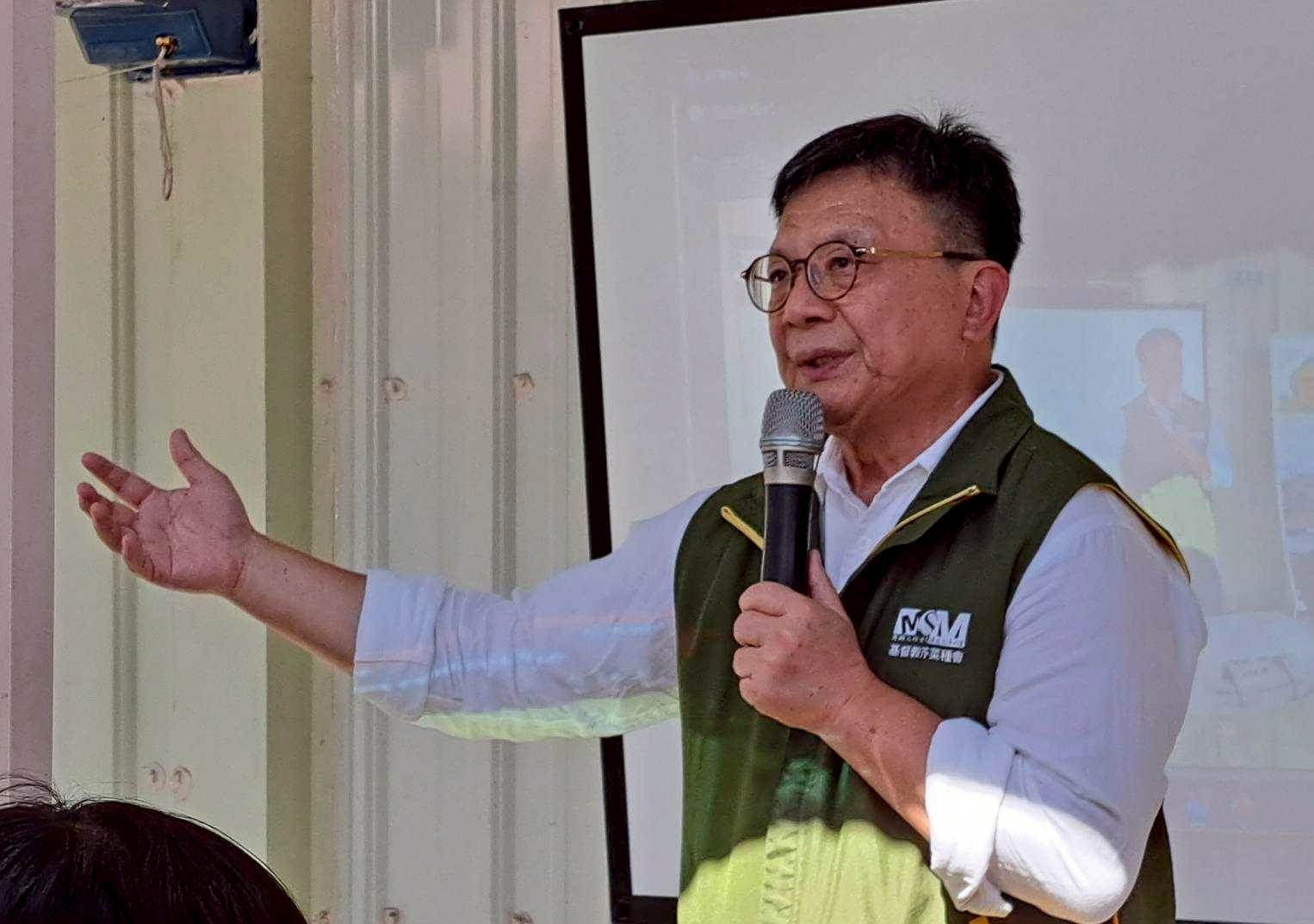 李肇家執行長表示,安定的家是孩子穩定就學與成長的基礎,強調災後重塑脆弱家庭家園恢復的重要。(芥菜種會提供)